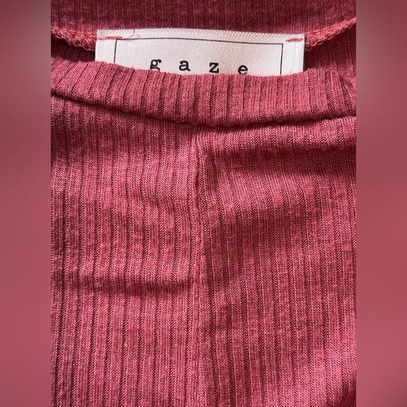 Women’s Burgundy Ribbed Long Sleeve Crop Top w/ Knotted Front | Size Small - Picture 8 of 10